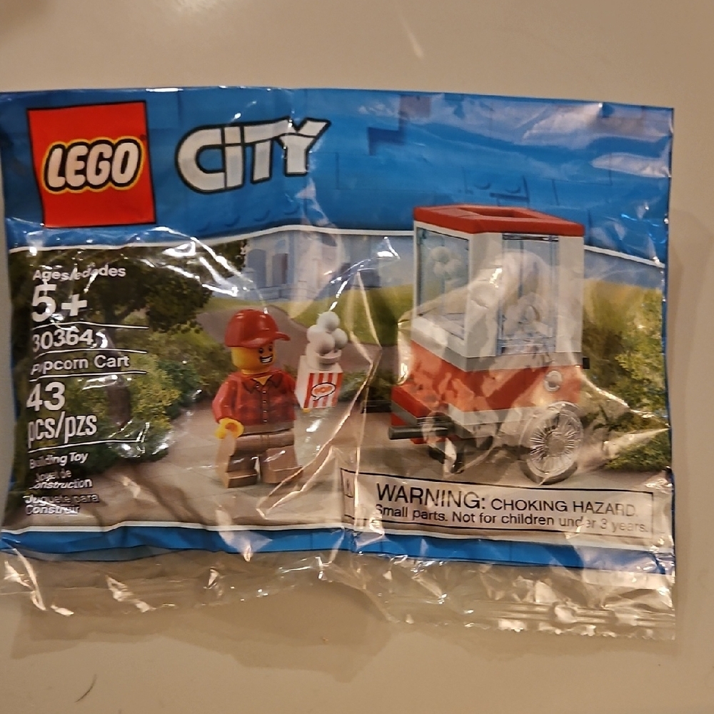 LEGO City Popcorn Cart Set - Red and White 30364